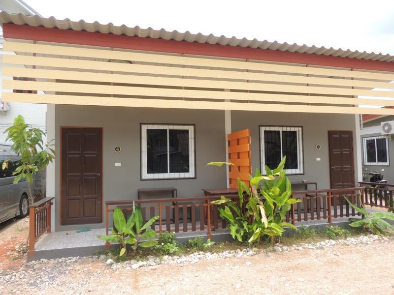 Oyo 75312 Banana Lodge Khao Lak Ngoại thất bức ảnh